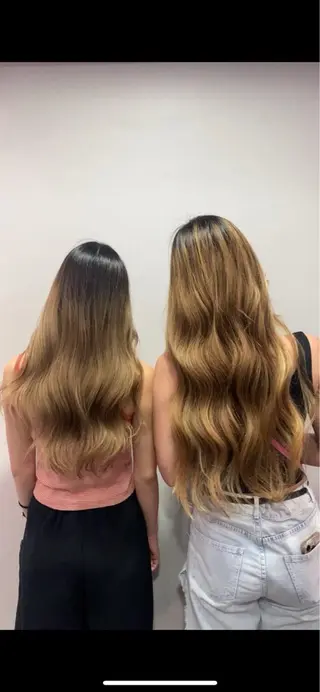 ヘアアレンジ オリーブベージュ 🫒🩶Rianaのヘアスタイル