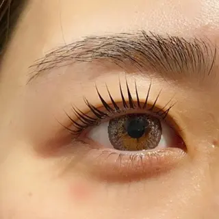 マツエク・マツパ Lila中百舌鳥所属・Lila スタッフのマツエク・マツパデザイン