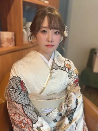 ショート ヘアアレンジ 𝘈𝘐𝘙𝘐♡ レイヤーカットのヘアスタイル