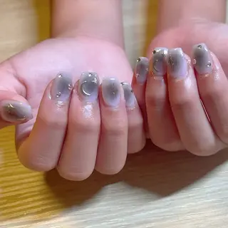 ネイル 岸本 千慧のネイルデザイン
