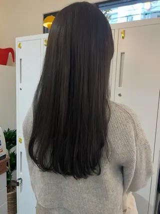 ロング 透明感カラー♡ 岡部瑠里のヘアスタイル