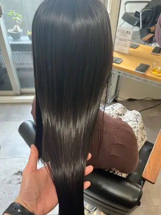 セミロング カラー OFF YUYAのヘアスタイル