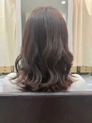 ミディアム カラー 艶髪／艶カラー 🕊️MAKIKOのヘアスタイル