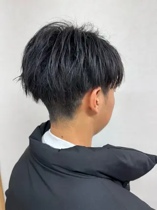 ショート メンズ パーマ/ハイトーン /吉田眞のヘアスタイル