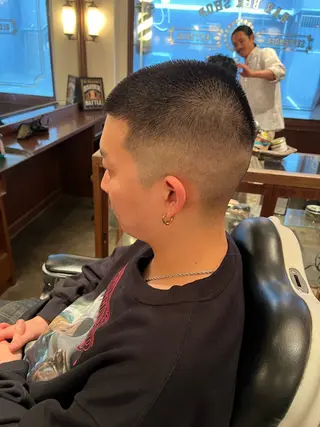 ショート BARBERSHOP DALIE所属・喜瀬 慎斗のヘアスタイル