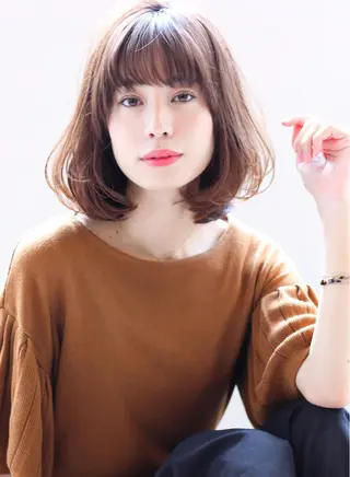 ミディアム 鎌倉 彩のヘアスタイル