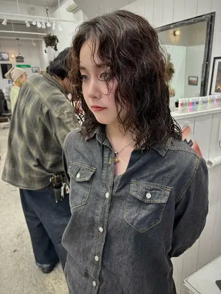 ミディアム パーマ Ann./艶髪 /レイヤーカットのヘアスタイル