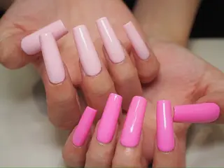ネイル NAILSTUDIO401所属・ジェルチップ長さだし 専門ネイルサロンのネイルデザイン