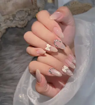 ネイル Lina nail所属・Lunaa 池袋のネイルデザイン