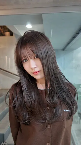 ロング カラー You/中明度カラー 🎨3ヶ月持つカットのヘアスタイル