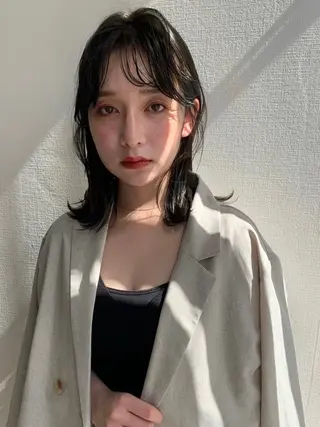 ロング 山本 和弥のヘアスタイル