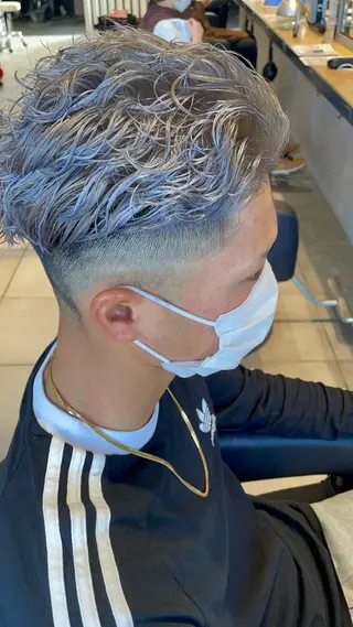 ショート カラー パーマ 【レイク　メンズ特化 /パーマ特化】野平のヘアスタイル