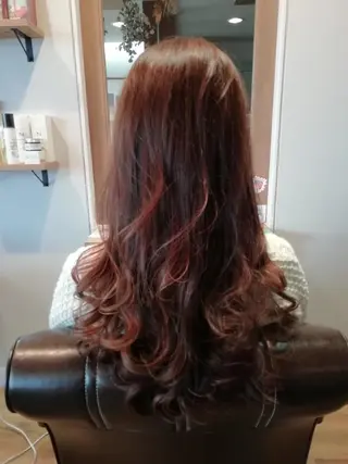 カラー 堀 望美のヘアスタイル