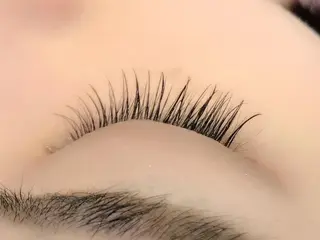 マツエク・マツパ 岡田詩織 MODE Ks松原店のヘアスタイル