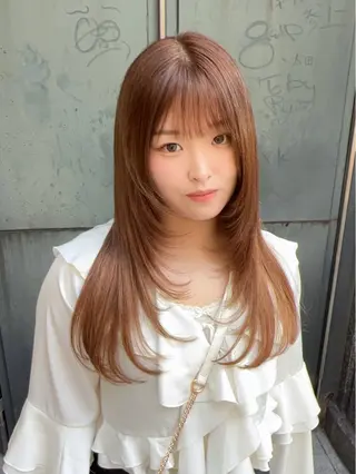 セミロング Nuit 新宿所属・エクステ×ブリーチ× レイヤー🌟Kのヘアスタイル