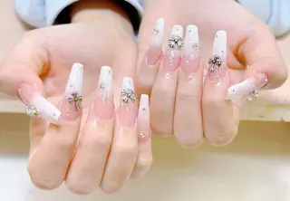 ネイル Em ma高田马場のネイルデザイン