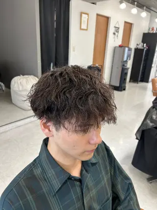 パーマ メンズ カズキ🌼曲がる縮毛 /くせ毛パーマのヘアスタイル
