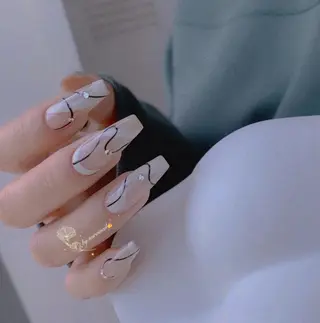 ネイル ネイルサロン 9Carats神田のネイルデザイン