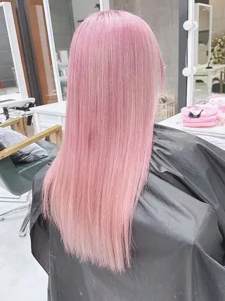 ロング カラー ヘアアレンジ 𝐑𝐈𝐍𝐊𝐀 🐣🩷のヘアスタイル