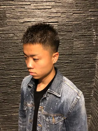ショート メンズ 【24時まで営業✨】 吉本　成樹のヘアスタイル