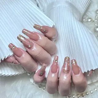 ネイル RAFFINE 月🦋🩵のネイルデザイン