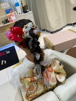 ロング ヘアアレンジ 岡田詩織 MODE Ks松原店のヘアスタイル