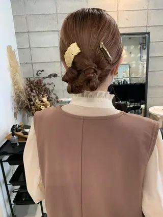 ミディアム 新海 芳樹のヘアスタイル