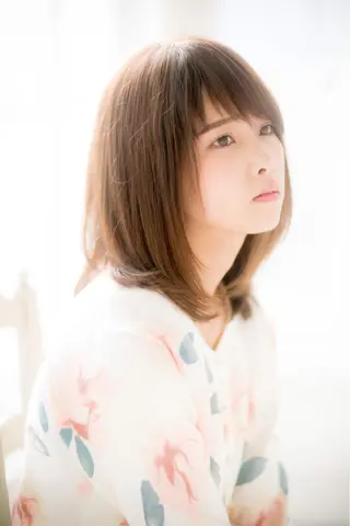 ミディアム カラー 戸津川 隆人のヘアスタイル