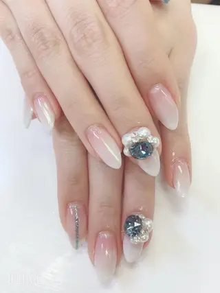 ミディアム JNA認定講師🌸 RIEのネイルデザイン