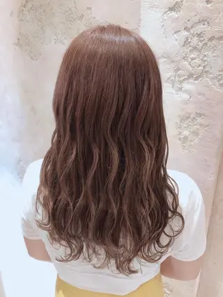 ミディアム 代表山口ひな 髪質改善のプロのヘアスタイル