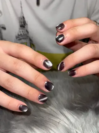 ネイル Momoka 🍑🎀のネイルデザイン