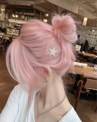 ロング 艶髪ハイトーンカラー 渋谷🎀ririkaのヘアスタイル