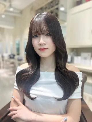 ロング 髪質改善透明感カラー 🤍Nanakoのヘアスタイル