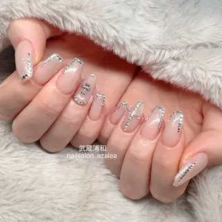 ネイル R inのネイルデザイン