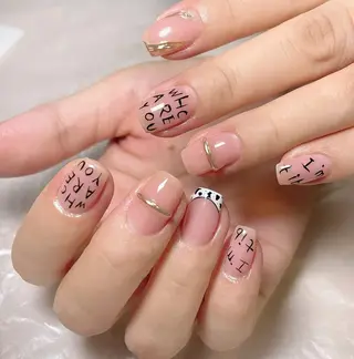 ネイル Queens みなみのネイルデザイン