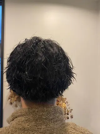 ミディアム カラー パーマ ヘアアレンジ メンズ メンズパーマの巨匠 鈴木純のヘアスタイル