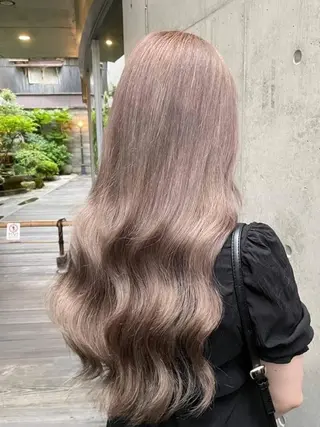 ロング ヘアアレンジ カラー MISAKIエクステ ブリーチ\5900のヘアスタイル
