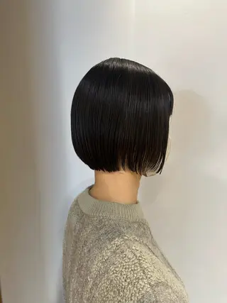 ミディアム 塩澤 榛奈のヘアスタイル