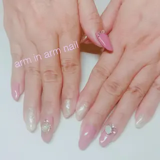 ネイル arm in arm ︎✿Yamamotoのマツエク・マツパデザイン
