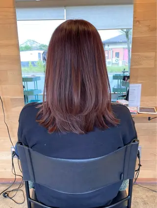 ミディアム カラー Hair Salon Compass(ヘアサロン コンパス)所属・畑村 真由美のヘアスタイル
