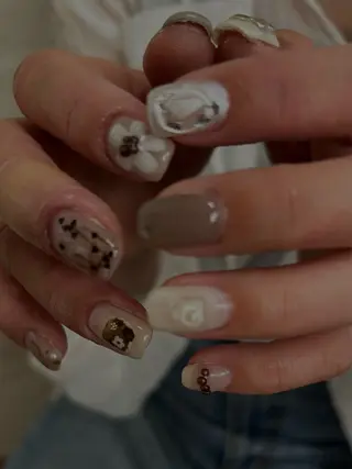 ネイル 爪塗屋 さんのネイルデザイン