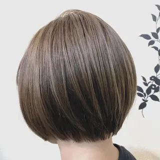 ショート カラー ナガハマ美容室所属・ナガハマ ミカのヘアスタイル