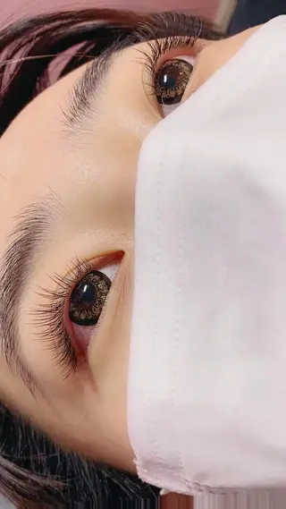 マツエク・マツパ リン リンのネイルデザイン