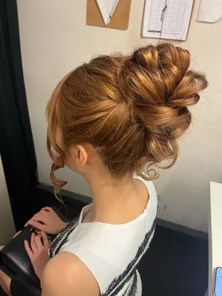 ヘアアレンジ 石井 綺乃のヘアスタイル