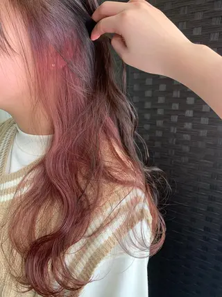 カラー 加藤 愛美のヘアスタイル