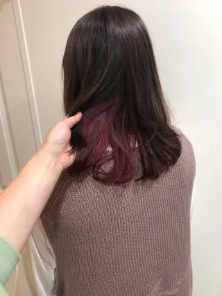 ミディアム カラー MIOベージュカラー 柔らかいカラーのヘアスタイル