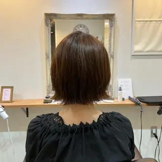 切りっぱなしボブ 👩🏼ミニボブのヘアスタイル