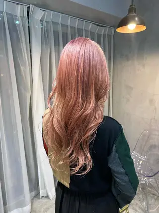 ロング カラー 原田 朱里のヘアスタイル