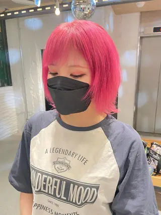 セミロング カラー 艶ハイトーン👑♡ NATSUKIのヘアスタイル