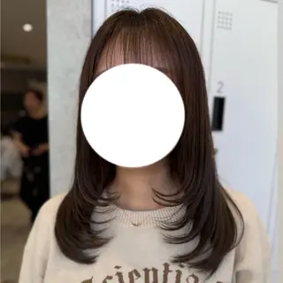 セミロング カラー ヘアアレンジ YUA 🌼のヘアスタイル